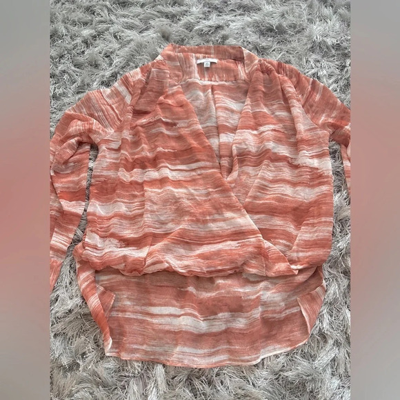 H By Halston Coral Long Sleeve Chiffon Blouse Size Small - Picture 4 of 8